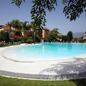 apartamento-entre-marbella-y-estepona.1costadelsol.com/